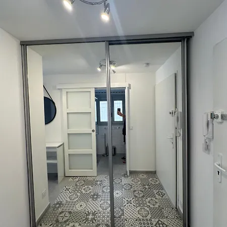 Superbe Climatisé Sur Le Port De *