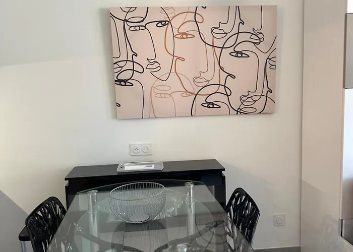 Superbe Climatisé Sur Le Port De Appartement Hyères