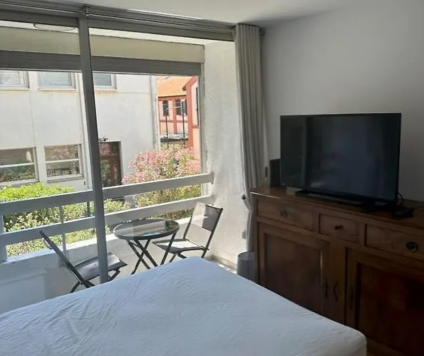 Appartement Superbe Climatisé Sur Le Port De Hyères